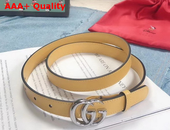 Gucci Thin Belt with Double G Buckle Pastel Yellow Leather 409417 Replica