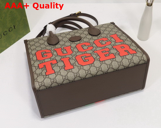 Gucci Tiger GG Small Tote Bag Beige and Ebony GG Supreme 659983 Replica