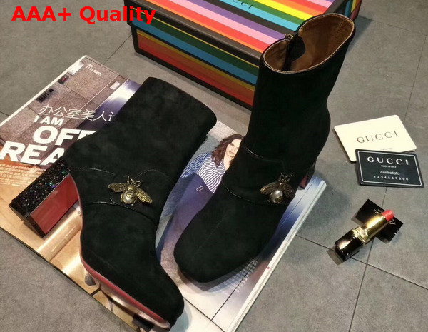 Gucci Velvet Ankle Boot with Bee in Black Velvet Replica