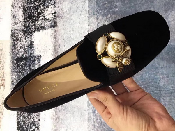 Gucci Velvet Ballet Flat with Bee in Black Velvet