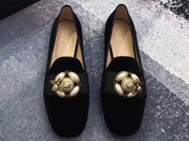 Gucci Velvet Ballet Flat with Bee in Black Velvet