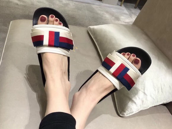 Gucci Web Bowknot Slipper in White