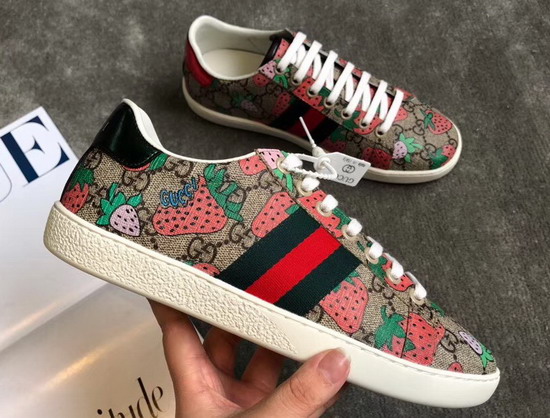 Gucci Womens Ace GG Gucci Strawbery Sneaker 433900