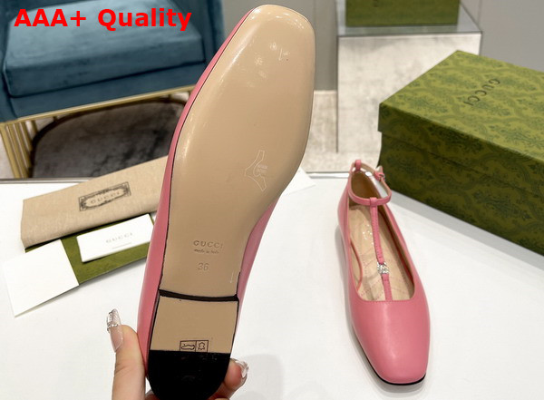 Gucci Womens Ballet Flat with Double G Pink Leather 723449 Replica