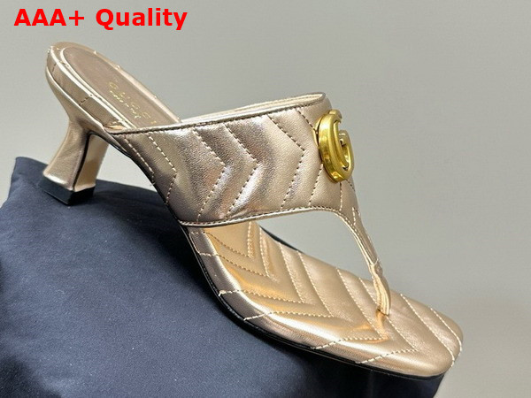 Gucci Womens Double G Thong Sandal in Gold Chevron Matelasse Leather 776995 Replica