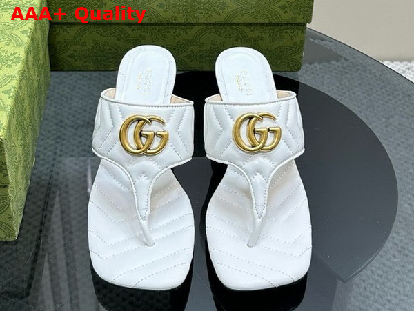 Gucci Womens Double G Thong Sandal in White Chevron Matelasse Leather 776995 Replica