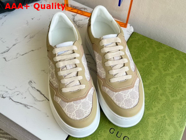 Gucci Womens GG Sneaker White and Beige GG Supreme Canvas 909595 Replica