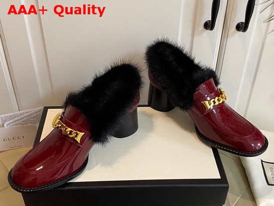 Gucci Womens Mid Heel Loafer with Chain and Mink Fur Burgundy Patent Leather Replica