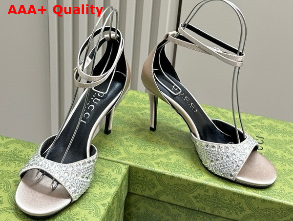 Gucci Womens Mid Heel Sandals with Crystals in Silver Satin 749833 Replica