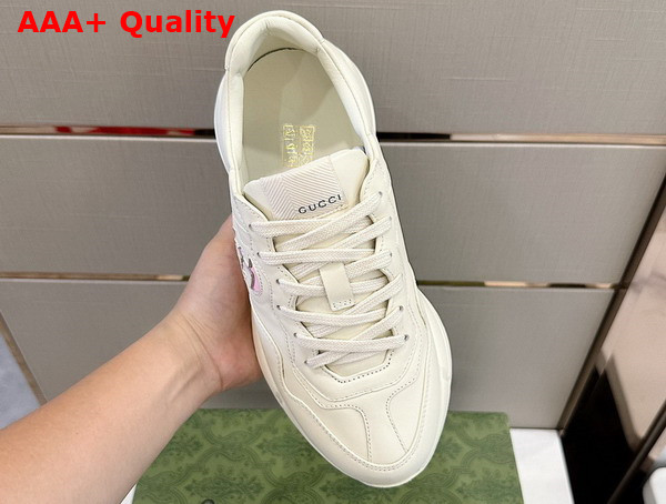 Gucci Womens Rhyton Sneaker in Ivory Leather with Pink Trim 757887 Replica