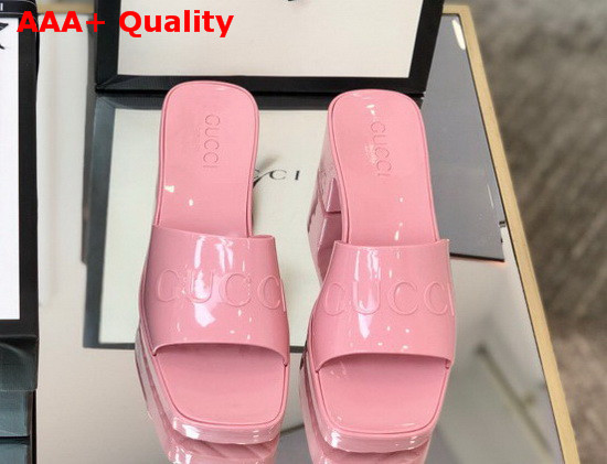 Gucci Womens Rubber Slide Sandal in Pastel Pink Rubber 624730 Replica