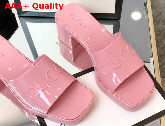 Gucci Womens Rubber Slide Sandal in Pastel Pink Rubber 624730 Replica