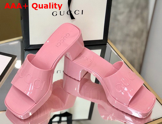 Gucci Womens Rubber Slide Sandal in Pastel Pink Rubber 624730 Replica