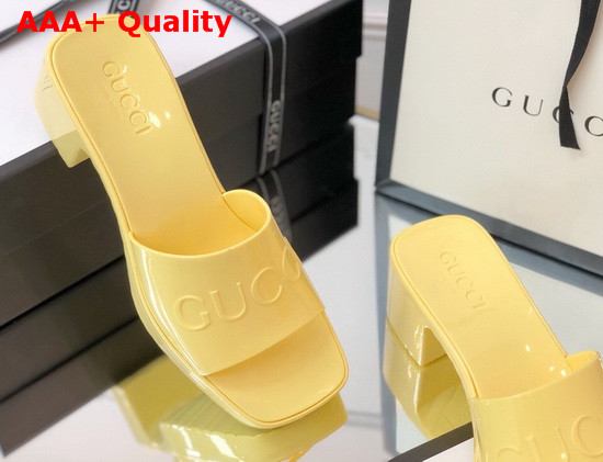 Gucci Womens Rubber Slide Sandal in Yellow Rubber 624730 Replica