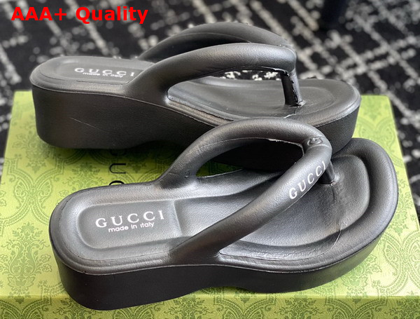 Gucci Womens Thong Platform Sandal in Black Rubber Replica