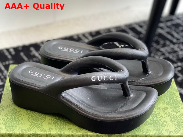 Gucci Womens Thong Platform Sandal in Black Rubber Replica