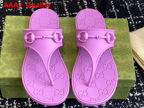 Gucci Womens Thong Sandal with Horsebit in Lilac Rubber 780306 Replica