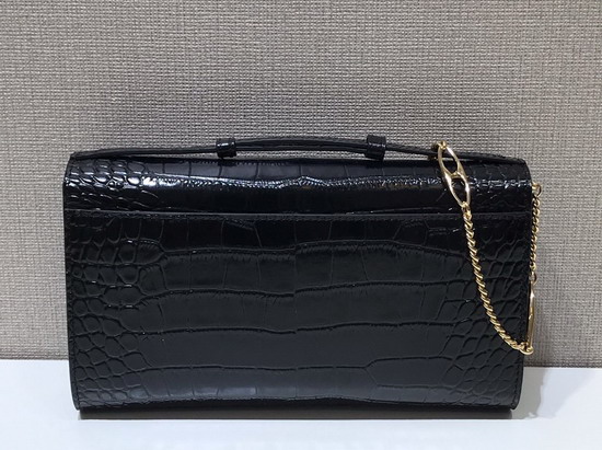 Gucci Zumi Crocodile Medium Shoulder Bag in Black