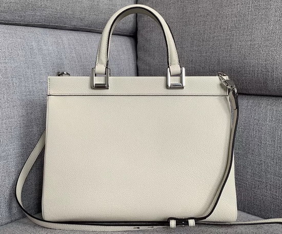 Gucci Zumi Grainy Leather Medium Top Handle Bag in White Grainy Leather 564714