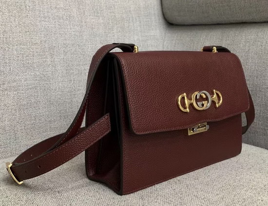 Gucci Zumi Grainy Leather Small Shoulder Bag in Burgundy Grainy Leather 576388