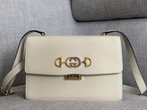 Gucci Zumi Grainy Leather Small Shoulder Bag in White Grainy Leather 576388