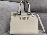 Gucci Zumi Grainy Leather Small Top Handle Bag in White 569712