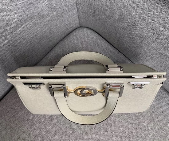 Gucci Zumi Grainy Leather Small Top Handle Bag in White 569712