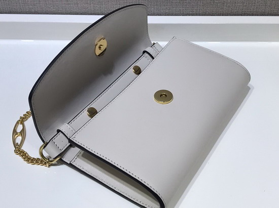 Gucci Zumi Smooth Leather Mini Shoulder Bag in White Smooth Leather 564718