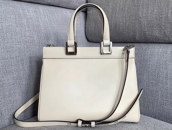 Gucci Zumi Smooth Leather Small Top Handle Bag in White Smooth Leather 569712