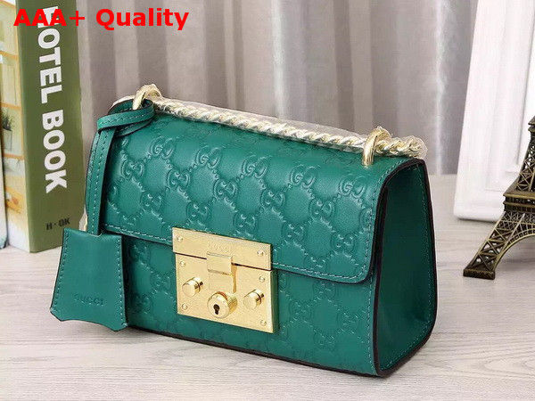 Small Padlock Gucci Signature Shoulder Bag In Emerald Green Replica