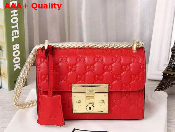 Small Padlock Gucci Signature Shoulder Bag In Hibicus Red Replica