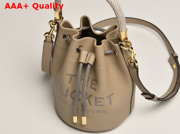 Marc Jacobs The Leather Bucket Bag in Cement Full Grain Leather Replica