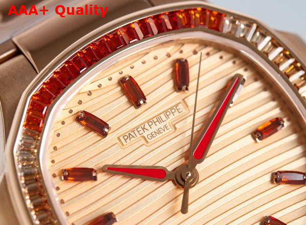 Patek Philippe Nautilus Watch Self Winding Mechanical Movement Rose Gilt Dial Rose Gold Case with a Row of 68 Spessartite Baguettes 7118 1300R 001 Replica