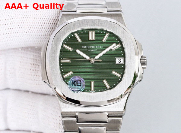 Patek Philippe Nautilus Watch Self Winding Mechnical Movement Green Dial Steel Case Replica