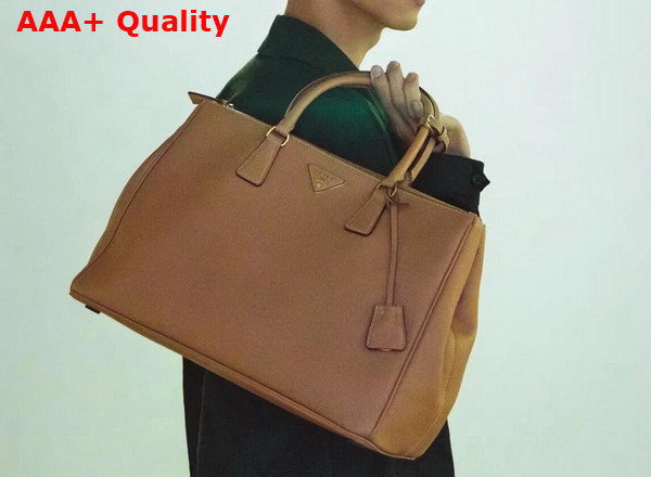 Prada Large Prada Galleria Leather Bag in Natural 1BA446 Replica