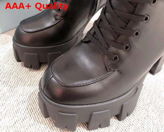 Prada Leather Boots in Black Calf Leather with Detachable Nylon Pouches Replica