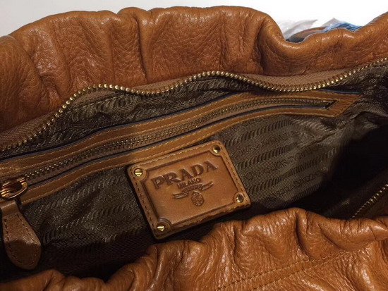 Prada Leather Shoulder Bag in Brown