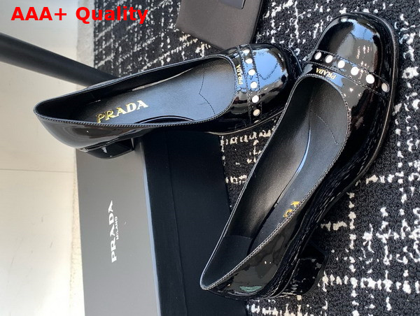 Prada Patent Leather Pump in Black Replica