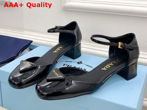 Prada Patent Leather Pumps in Black 1I352N Replica