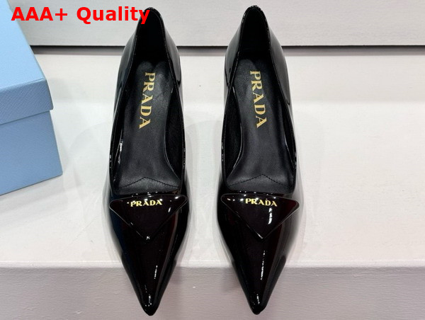 Prada Patent Leather Pumps in Black Replica