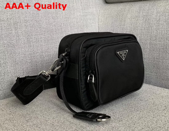 Prada Re Edition 2005 Nylon Shoulder Bag Black Nylon and Saffiano Leather Replica