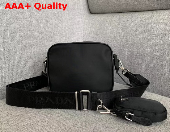 Prada Re Edition 2005 Nylon Shoulder Bag Black Nylon and Saffiano Leather Replica