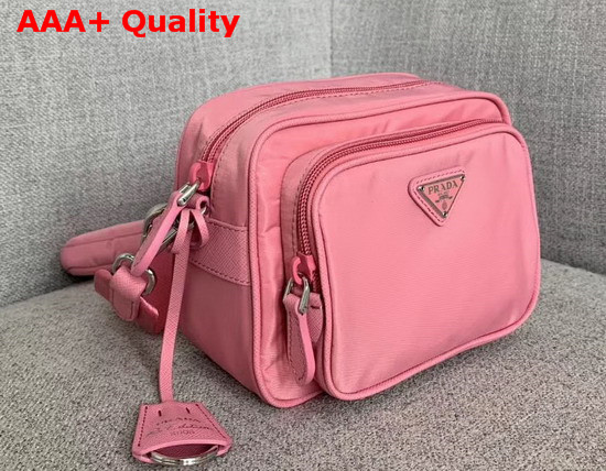 Prada Re Edition 2005 Nylon Shoulder Bag Pink Nylon and Saffiano Leather Replica