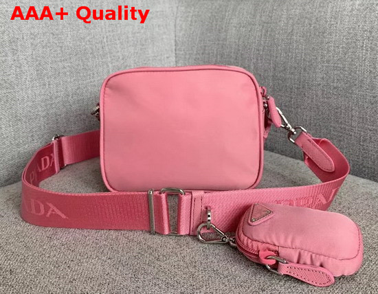 Prada Re Edition 2005 Nylon Shoulder Bag Pink Nylon and Saffiano Leather Replica