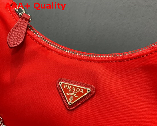 Prada Re Edition 2005 Nylon Shoulder Bag in Red Replica