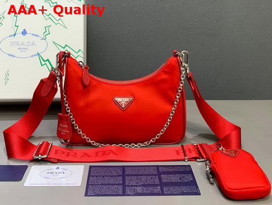 Prada Re Edition 2005 Nylon Shoulder Bag in Red Replica