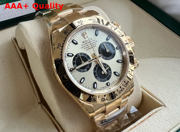 Rolex Cosmograph Daytona Oyster 40mm Yellow Gold and Beige Dial Replica