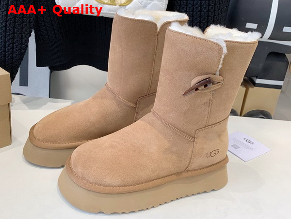 UGG Bailey Horn Buckle Snow Boot in Chestnut Sheepskin Replica