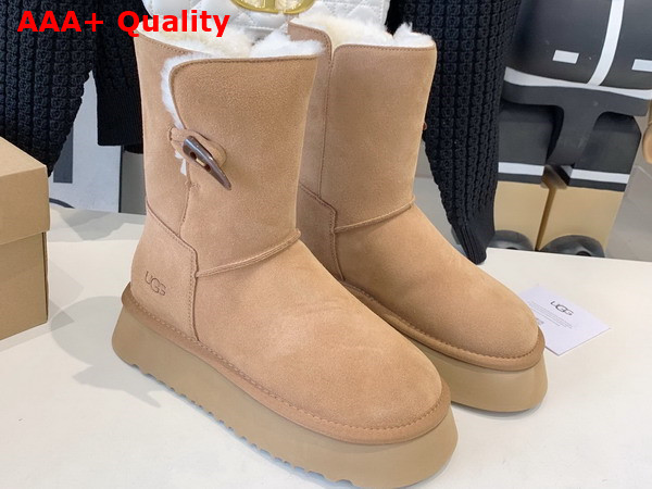 UGG Bailey Horn Buckle Snow Boot in Chestnut Sheepskin Replica