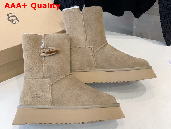 UGG Bailey Horn Buckle Snow Boot in Sand Sheepskin Replica